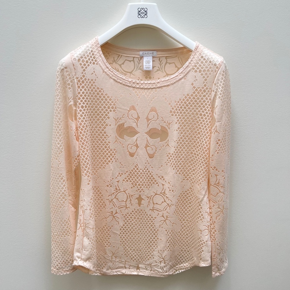 Cache | Sheer Cut-out Design Long Sleeve